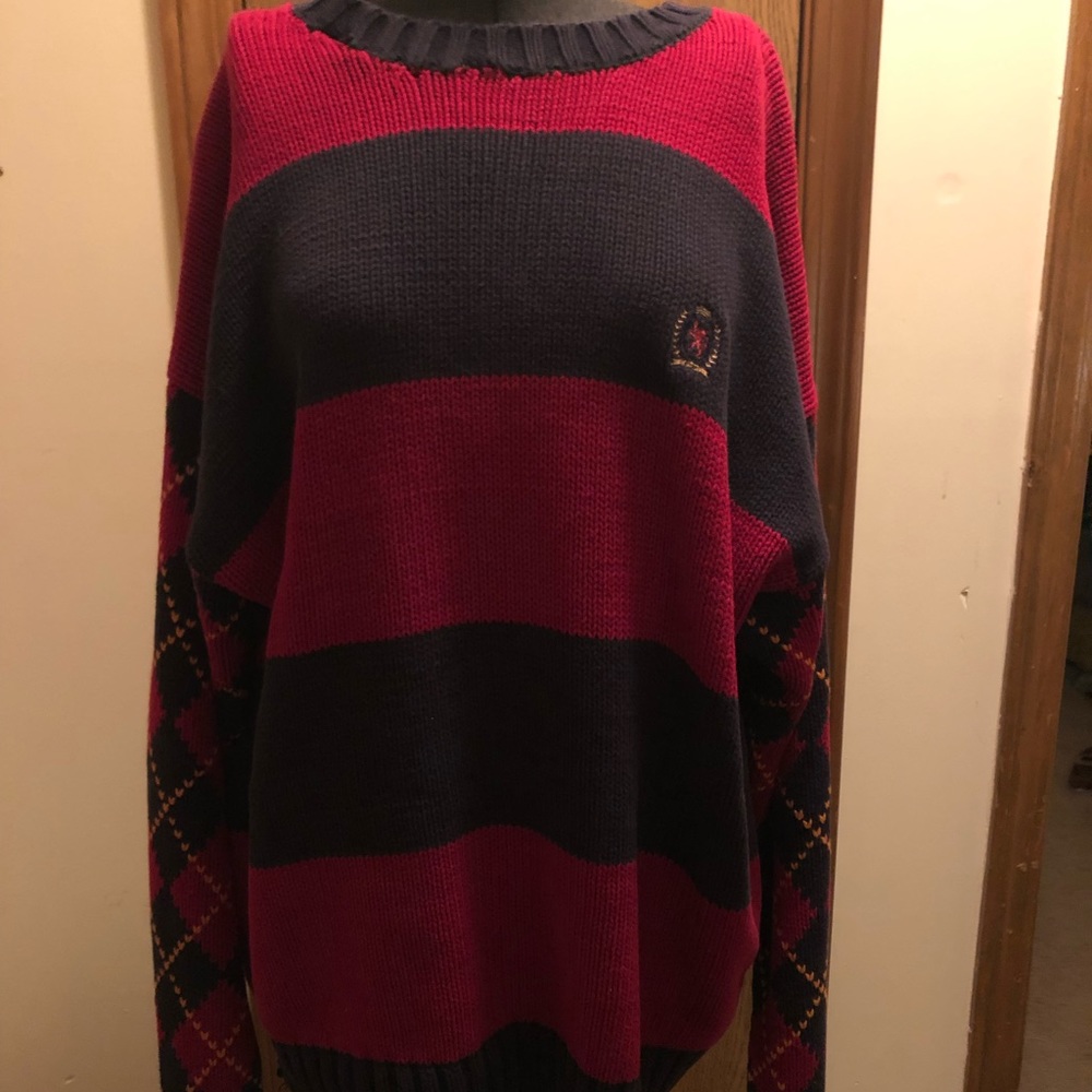 Vintage Tommy Hilfiger sweater